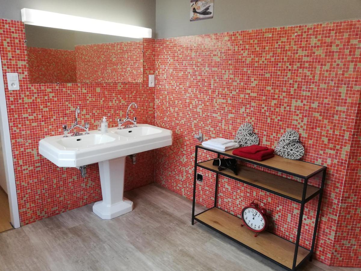 Chez Marlyse-Chambres Et Table D'Hotes Сен-Морис-Сюр-Мозель Экстерьер фото